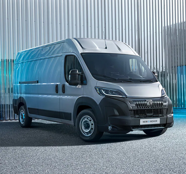 PEUGEOT BOXER FURGONATO PASSO CORTO